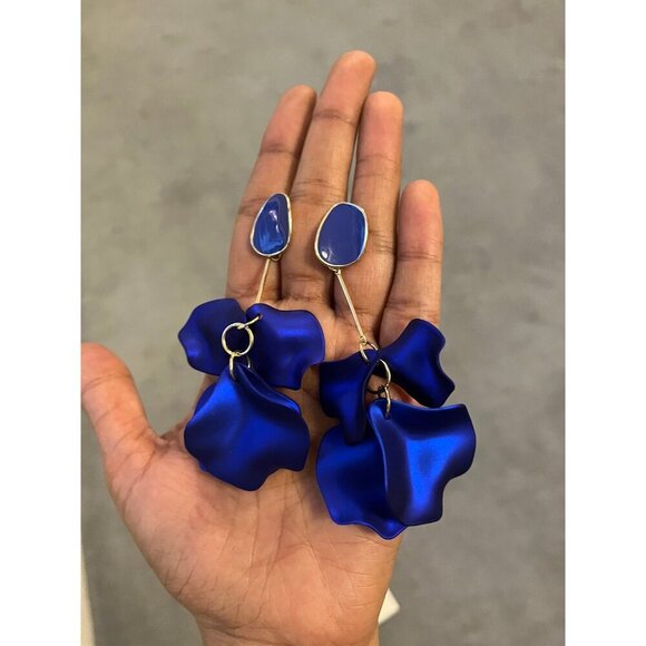 Royal blue earrings blue petal earrings blue flower long large earrings wedding - Picture 2 of 7